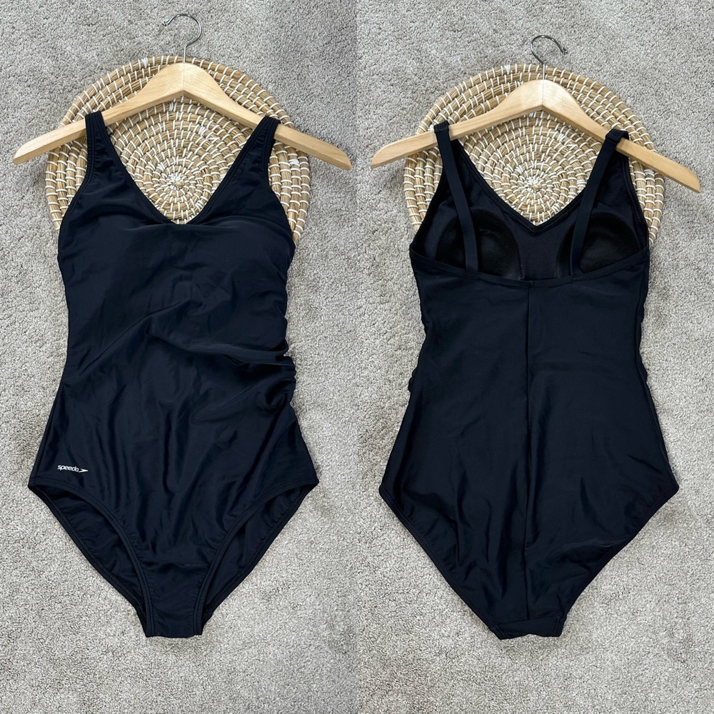 Speedo Women’s One-Piece V-Neck Swimsuit Wide Shoulder Straps in Black 10